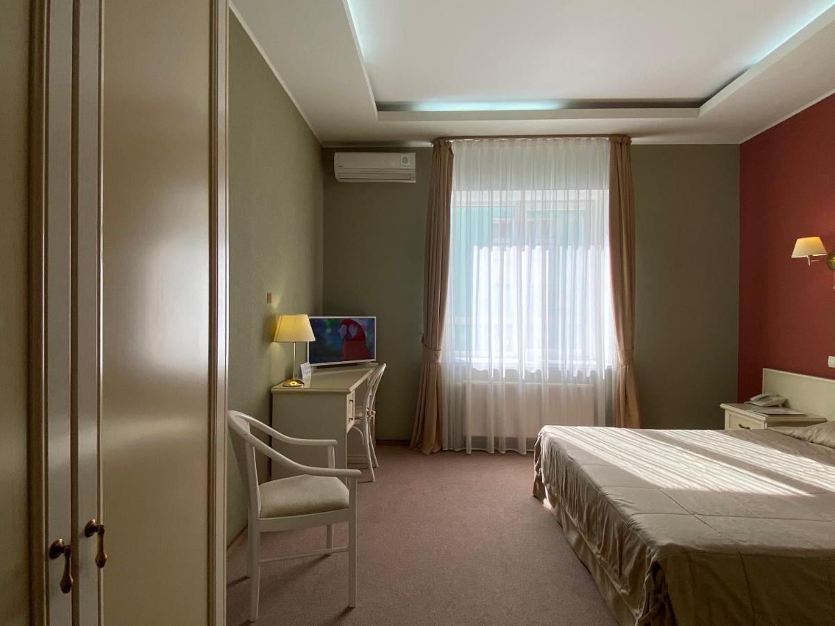 Diligence Hotel Herson Dış mekan fotoğraf